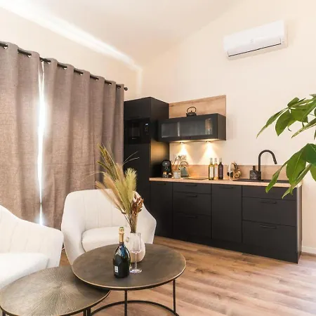 L'olive Sacree Et Sauna Guest house Cabannes